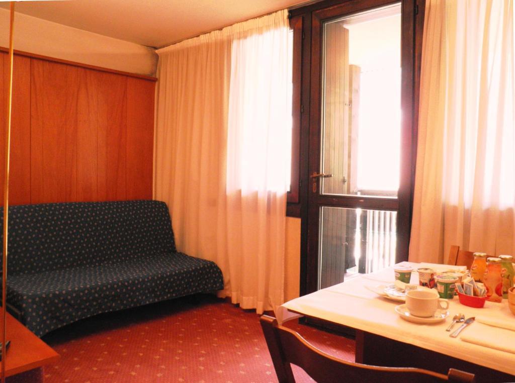 R.T.A. Hotel Des Alpes 2 Madonna Kamer foto
